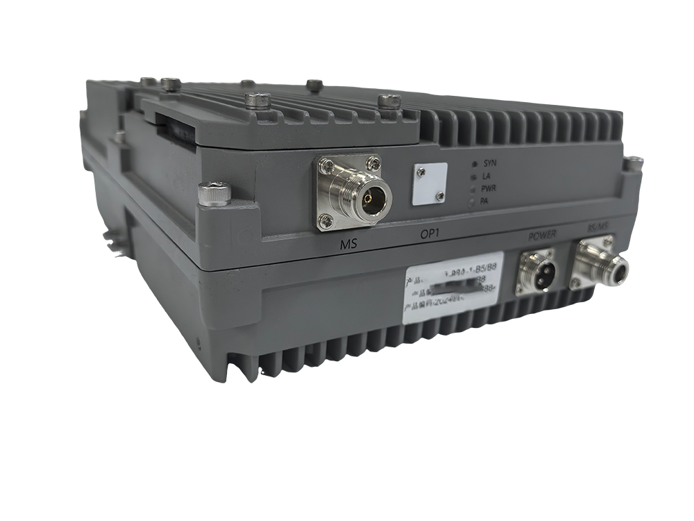  浈江三频手机信号接收器2000㎡